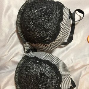 34D